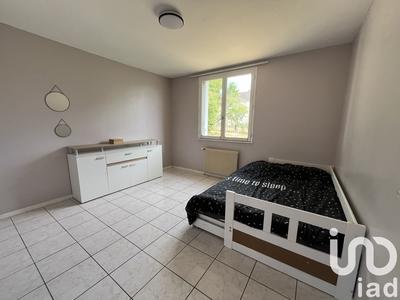 Maison - 87 m² - 5 pièces