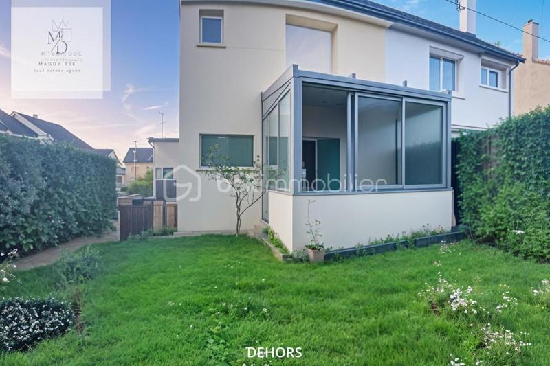 Maison de ville - 91 m² - 7 pièces