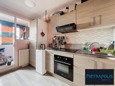 Appartement - 60 m² - 3 pièces