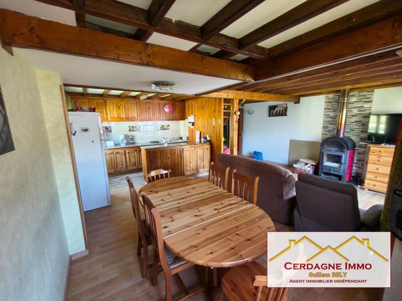 Maison - 90 m² - 5 pièces