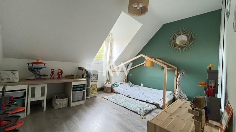 Maison - 110 m² - 6 pièces