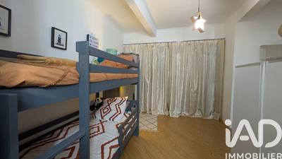 Appartement - 82 m² - 3 pièces