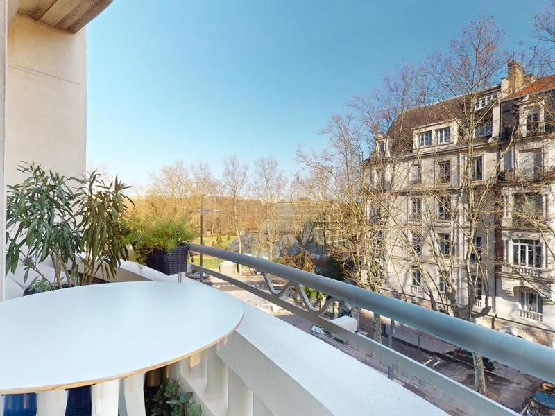 Appartement - 120 m² - 4 pièces