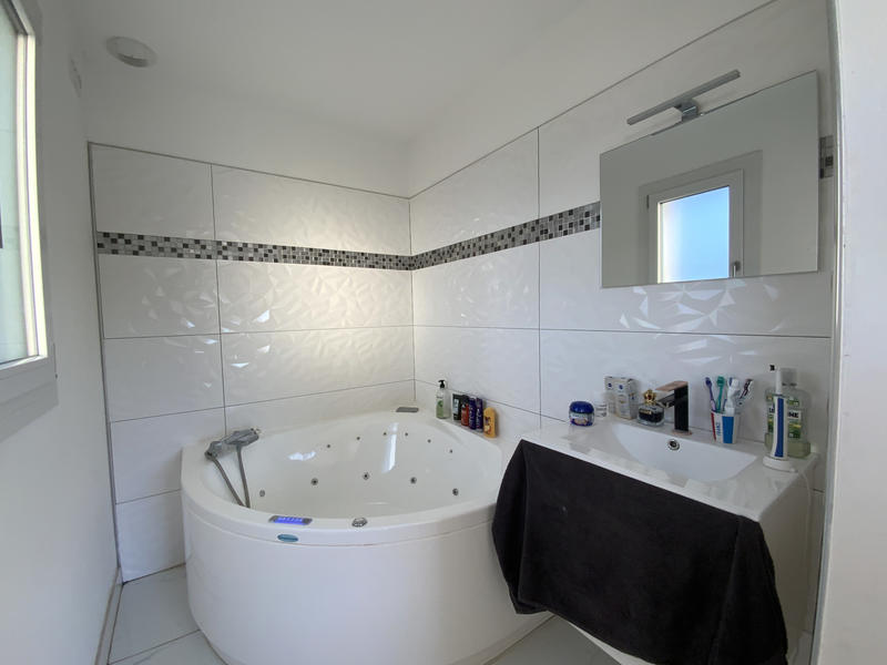 Maison - 160 m² - 6 pièces