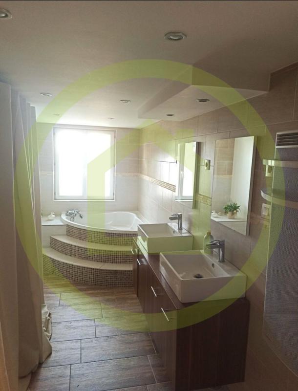 Maison - 148 m² - 6 pièces