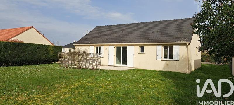 Maison - 95 m² - 5 pièces