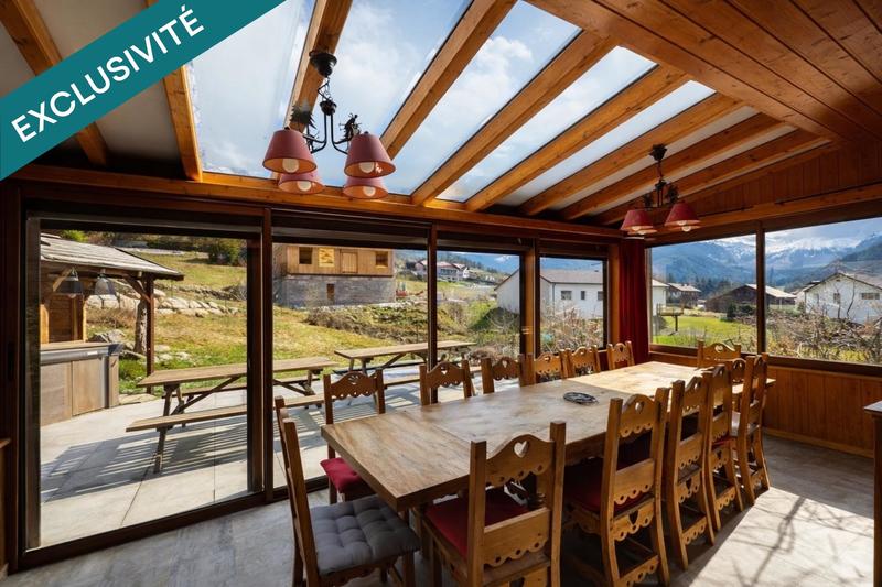 Châlet - 180 m² - 13 pièces