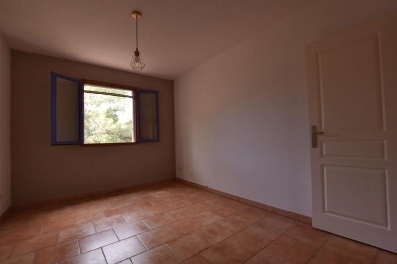 Maison - 180 m² - 8 pièces