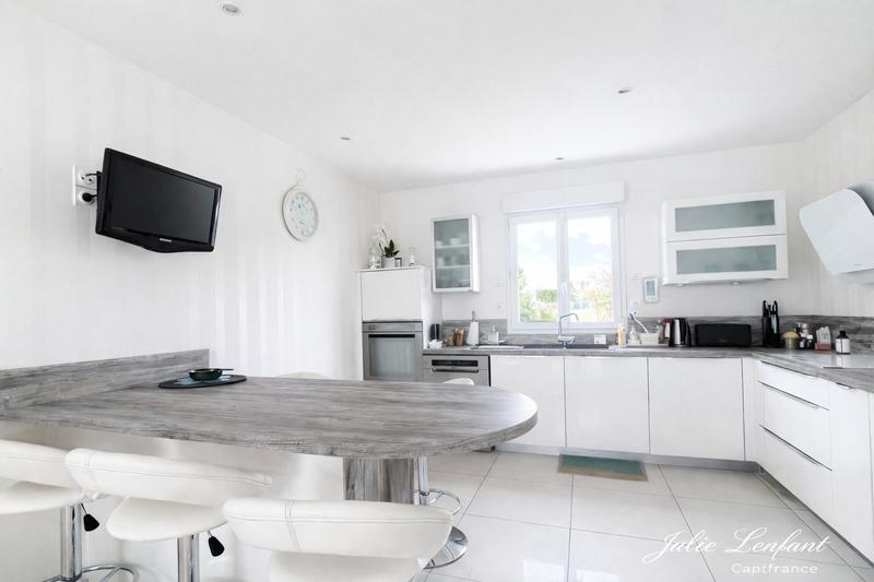 Maison - 179 m² - 6 pièces