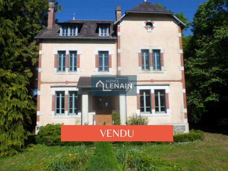 Maison - 174 m² - 10 pièces