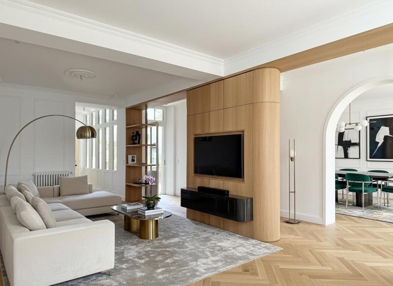 Maison de ville - 247 m² - 7 pièces