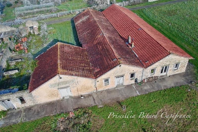 Maison - 231 m² - 8 pièces