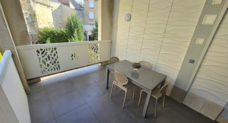 Appartement - 128 m² - 6 pièces