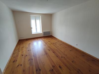 Appartement - 75 m² - 4 pièces