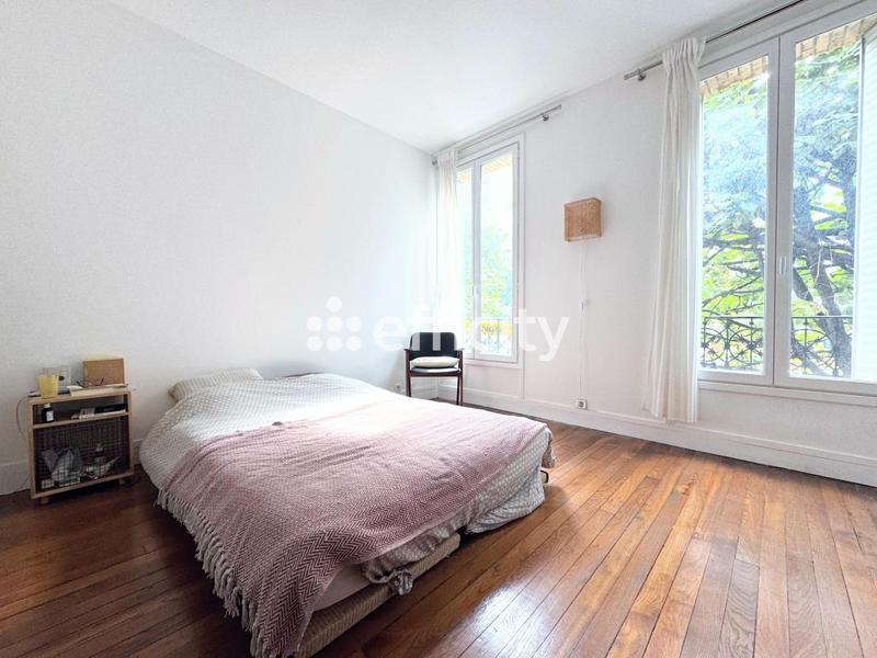 Maison de ville - 100 m² - 5 pièces