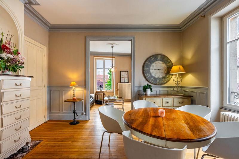 Appartement - 77 m² - 3 pièces