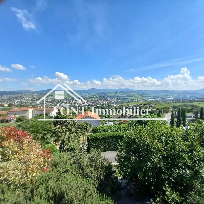 Maison - 338 m² - 8 pièces