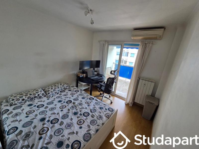 Chambre - 10 m² - 1 pièce