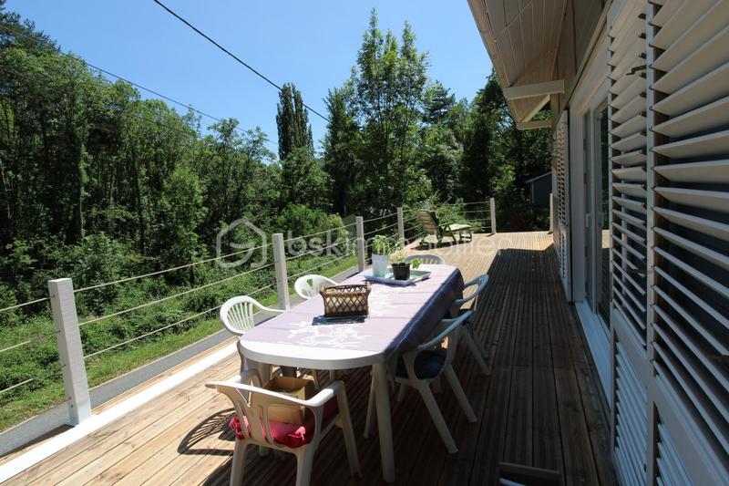 Villa - 137 m² - 7 pièces