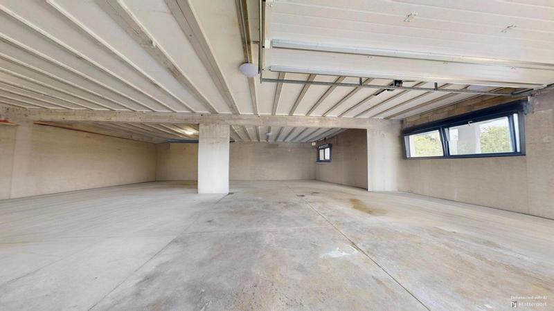 Demeure - 277 m² - 7 pièces