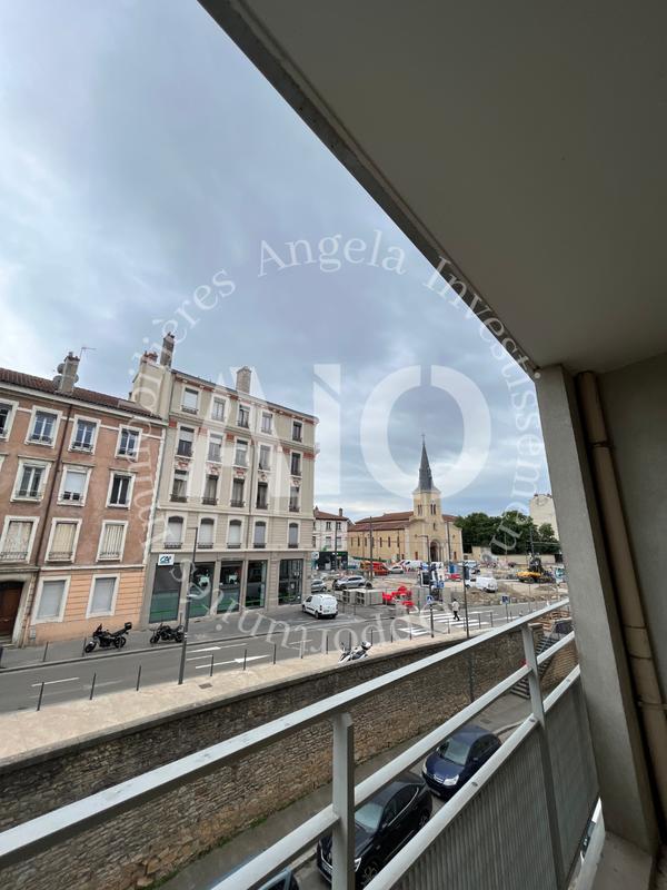 Appartement - 74 m² - 3 pièces