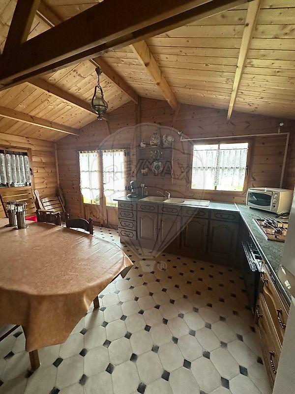 Propriété - 50 m² - 5 pièces