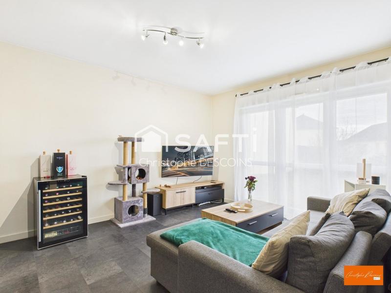 Maison - 85 m² - 5 pièces