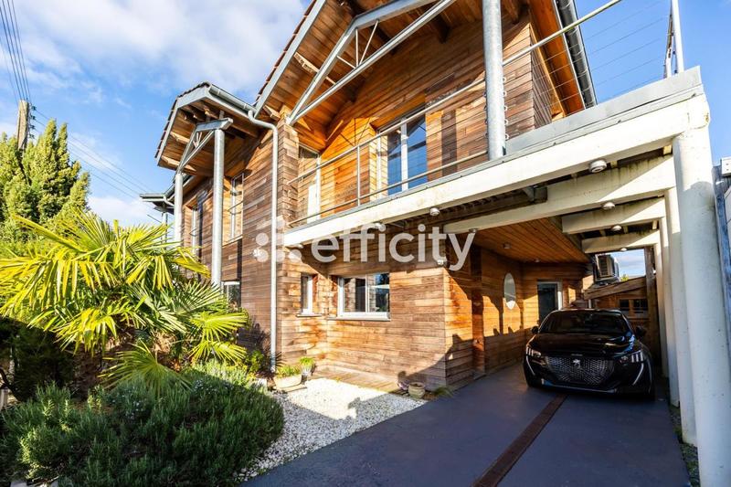 Maison - 187 m² - 6 pièces