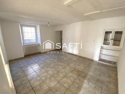 Maison - 134 m² - 7 pièces