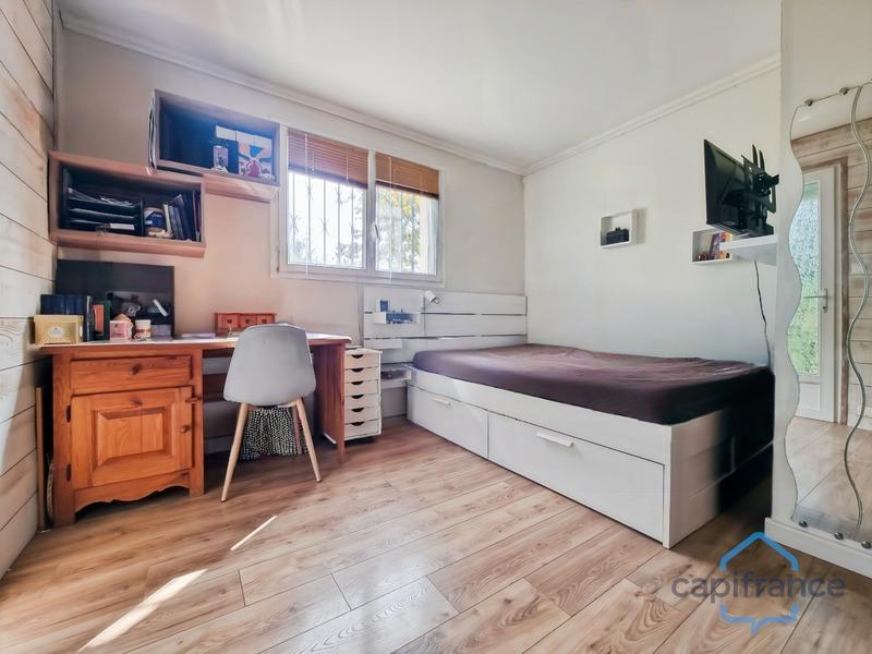 Maison - 110 m² - 4 pièces