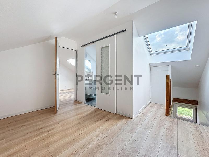 Maison - 91 m² - 6 pièces