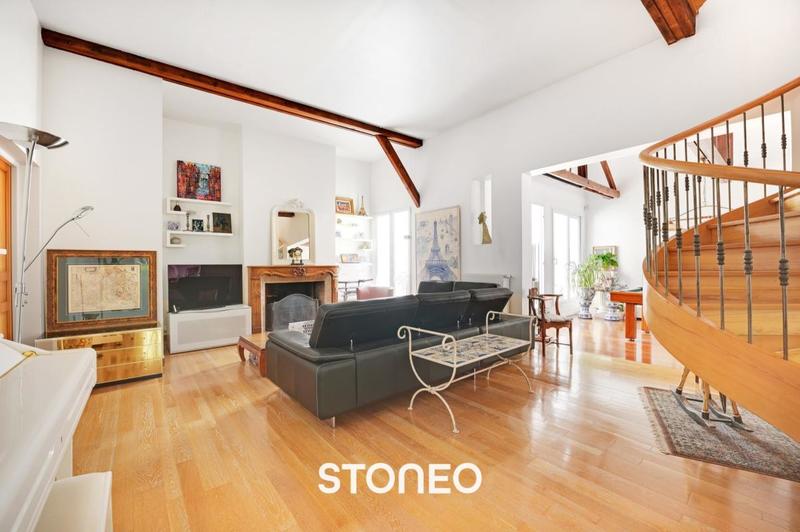 Appartement ancien - 186 m² - 7 pièces