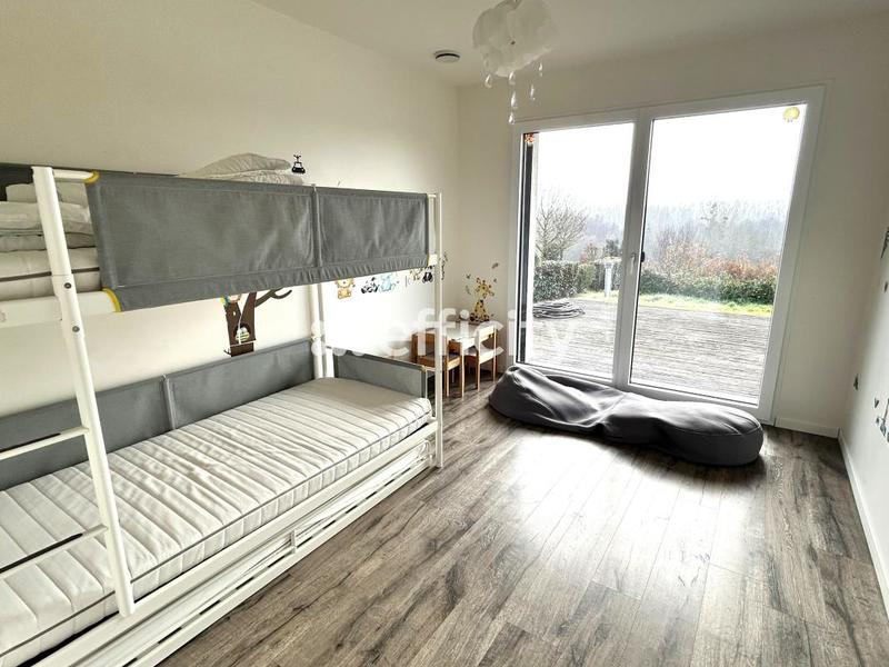 Maison - 137 m² - 5 pièces