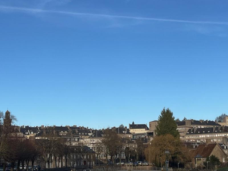 Maison - 225 m² - 6 pièces