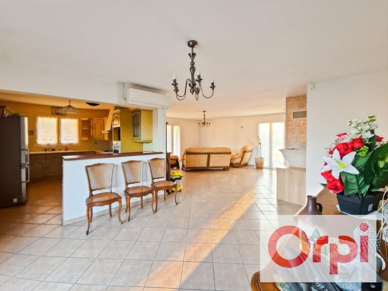 Maison - 108 m² - 4 pièces