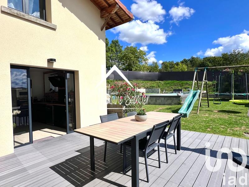 Maison - 150 m² - 5 pièces