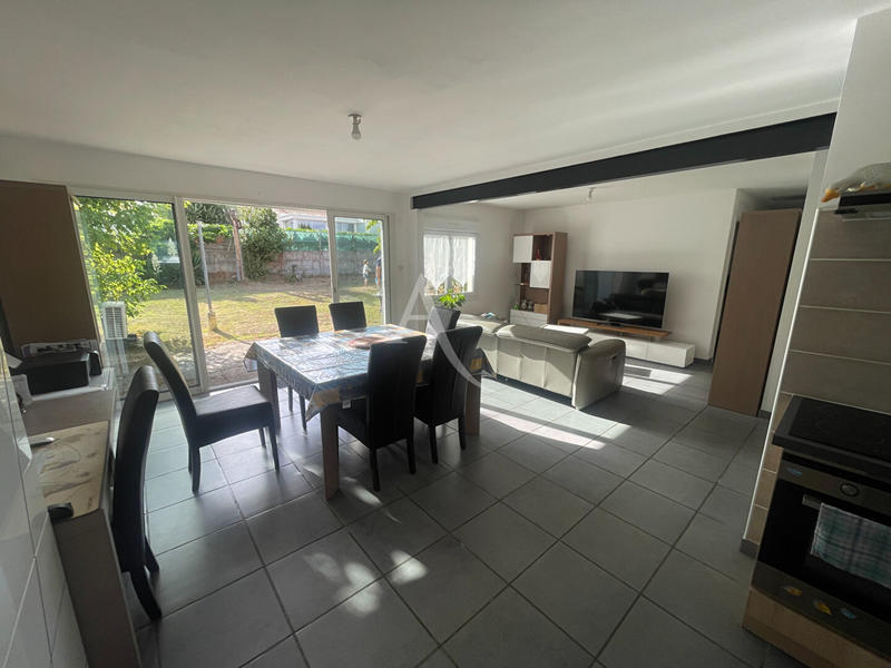 Maison - 115 m² - 5 pièces