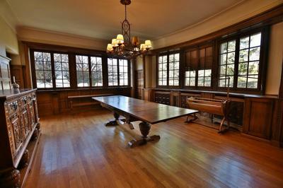 Maison de maîtres - 392 m² - 12 pièces