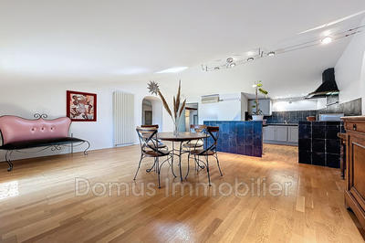 Maison de village - 200 m² - 6 pièces