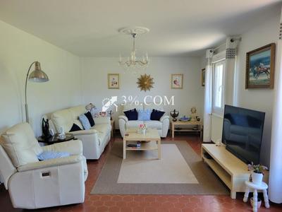 Maison - 136 m² - 6 pièces