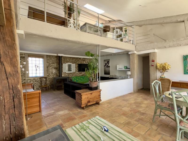 Maison - 174 m² - 6 pièces