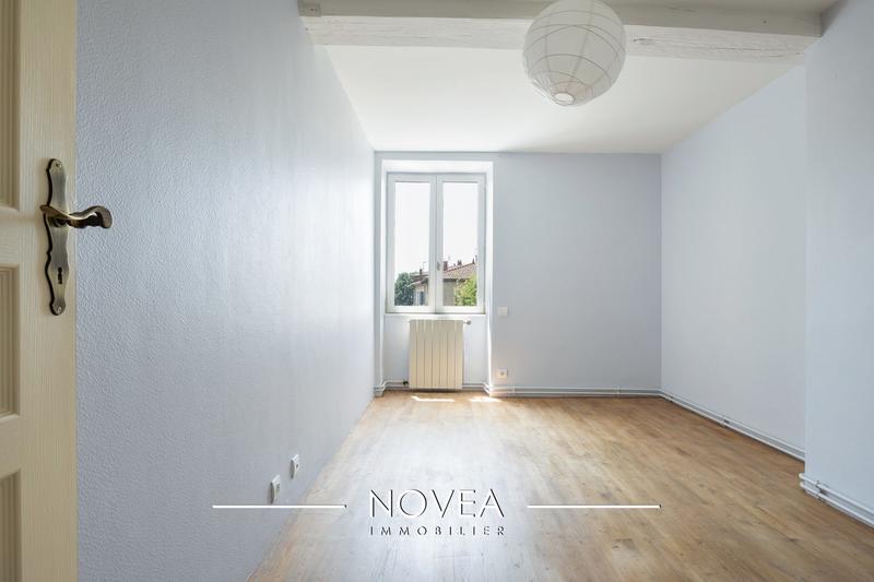 Maison ancienne - 210 m² - 5 pièces