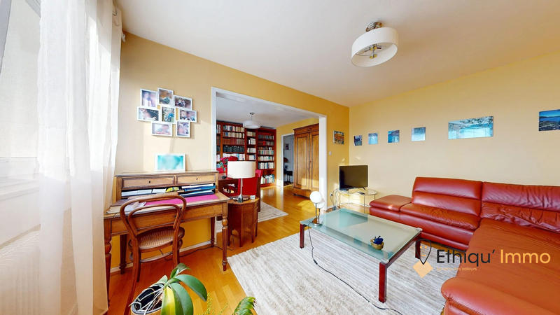 Appartement - 115 m² - 5 pièces