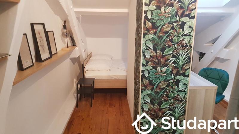 Chambre - 11 m² - 1 pièce