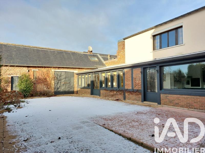 Maison - 284 m² - 11 pièces