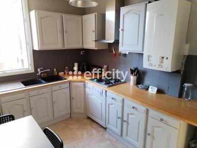 Appartement - 76 m² - 3 pièces