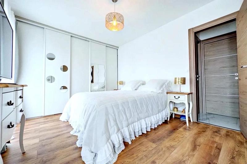 Maison - 114 m² - 5 pièces