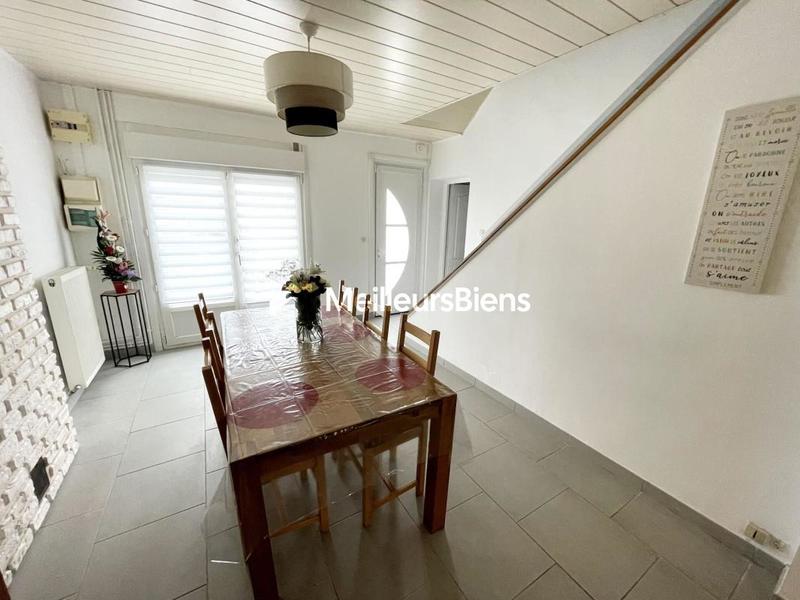 Maison - 138 m² - 7 pièces