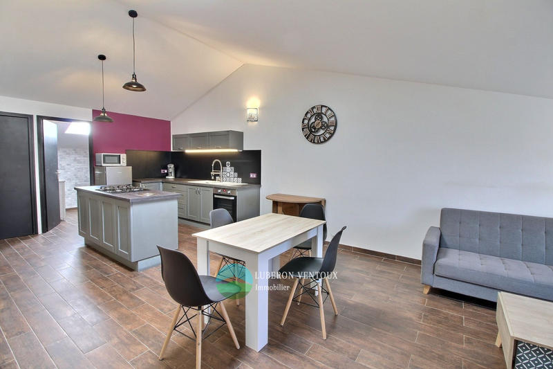 Appartement - 65 m² - 2 pièces