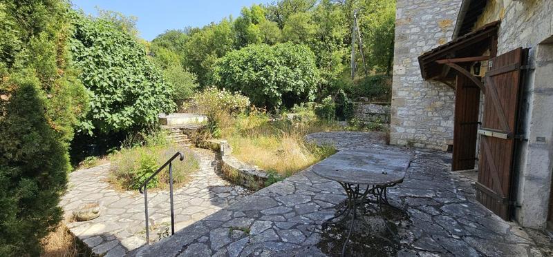 Maison en pierre - 162 m² - 5 pièces